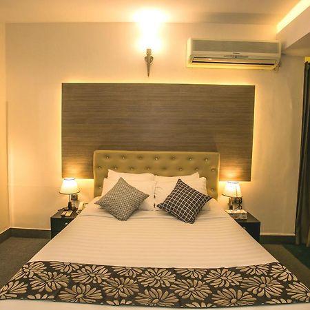 Tropical Daisy Hotel Dhaka Ngoại thất bức ảnh