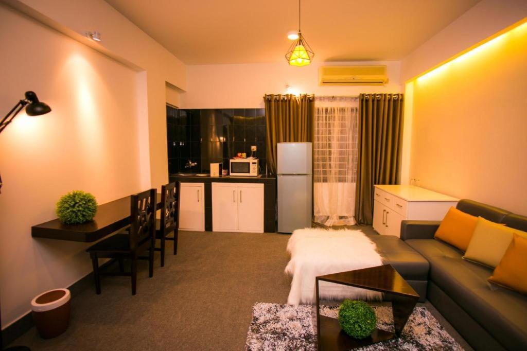 Tropical Daisy Hotel Dhaka Ngoại thất bức ảnh