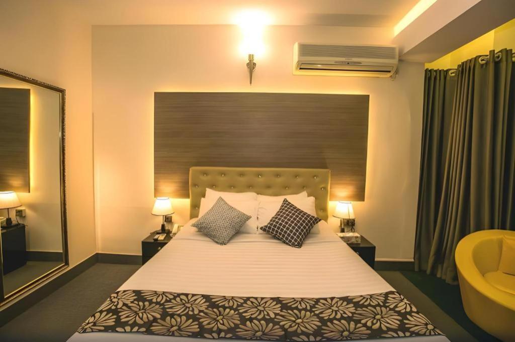 Tropical Daisy Hotel Dhaka Ngoại thất bức ảnh