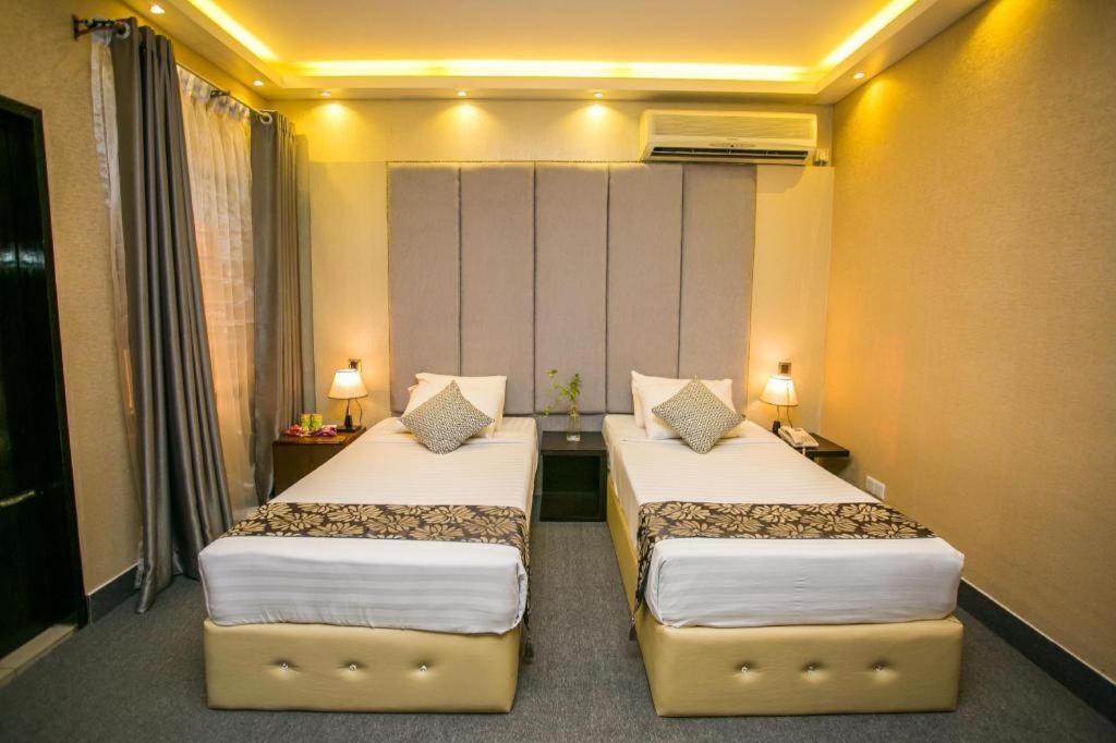 Tropical Daisy Hotel Dhaka Ngoại thất bức ảnh