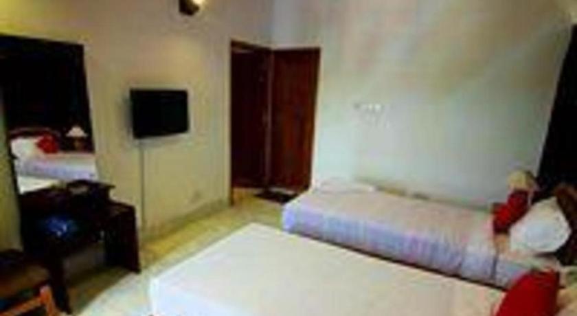 Tropical Daisy Hotel Dhaka Ngoại thất bức ảnh