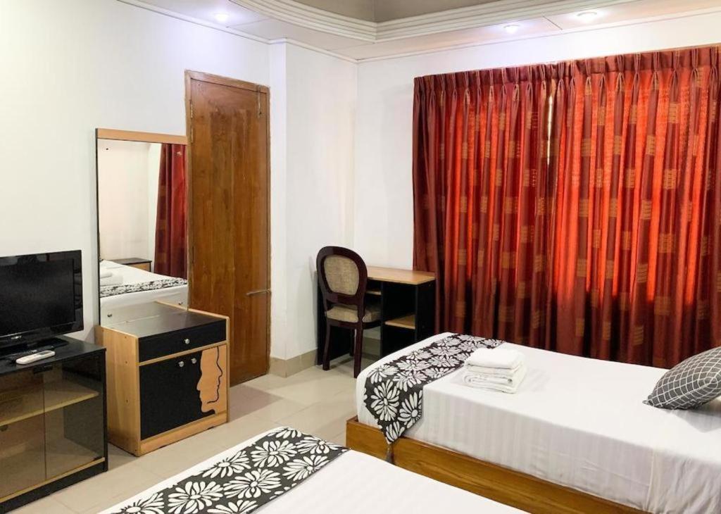 Tropical Daisy Hotel Dhaka Ngoại thất bức ảnh