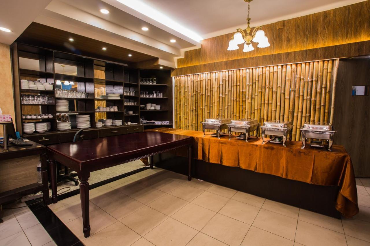 Tropical Daisy Hotel Dhaka Ngoại thất bức ảnh