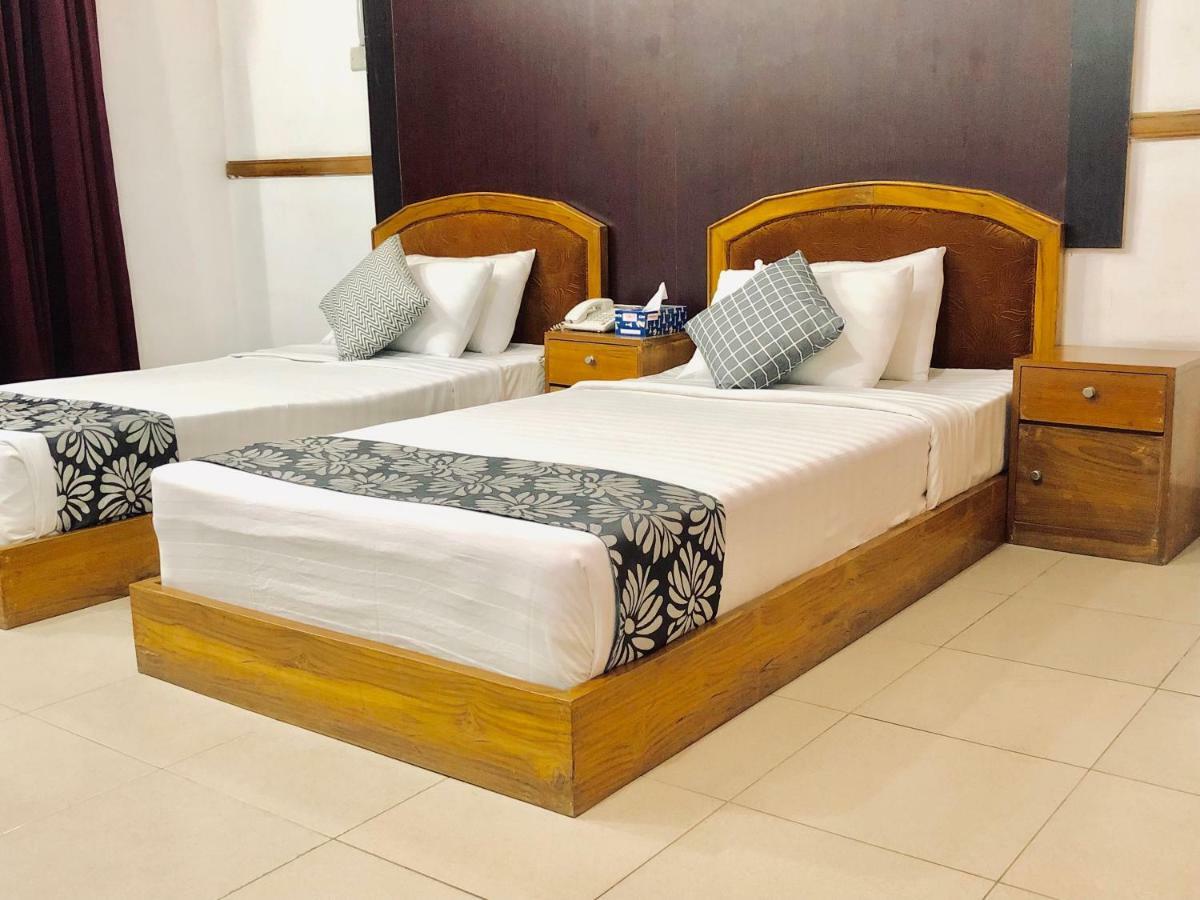 Tropical Daisy Hotel Dhaka Ngoại thất bức ảnh